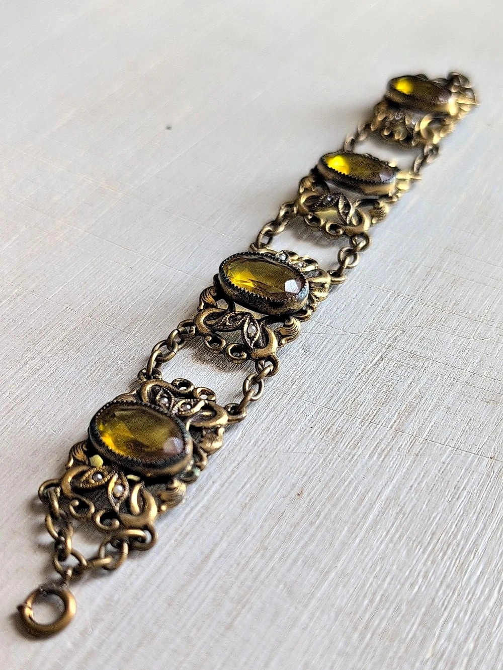 Vintage 40s/50s 38Ornate Yellow & Gold Stone Bracelet